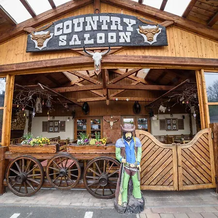 Penzion Steak Restaurant Country Saloon *